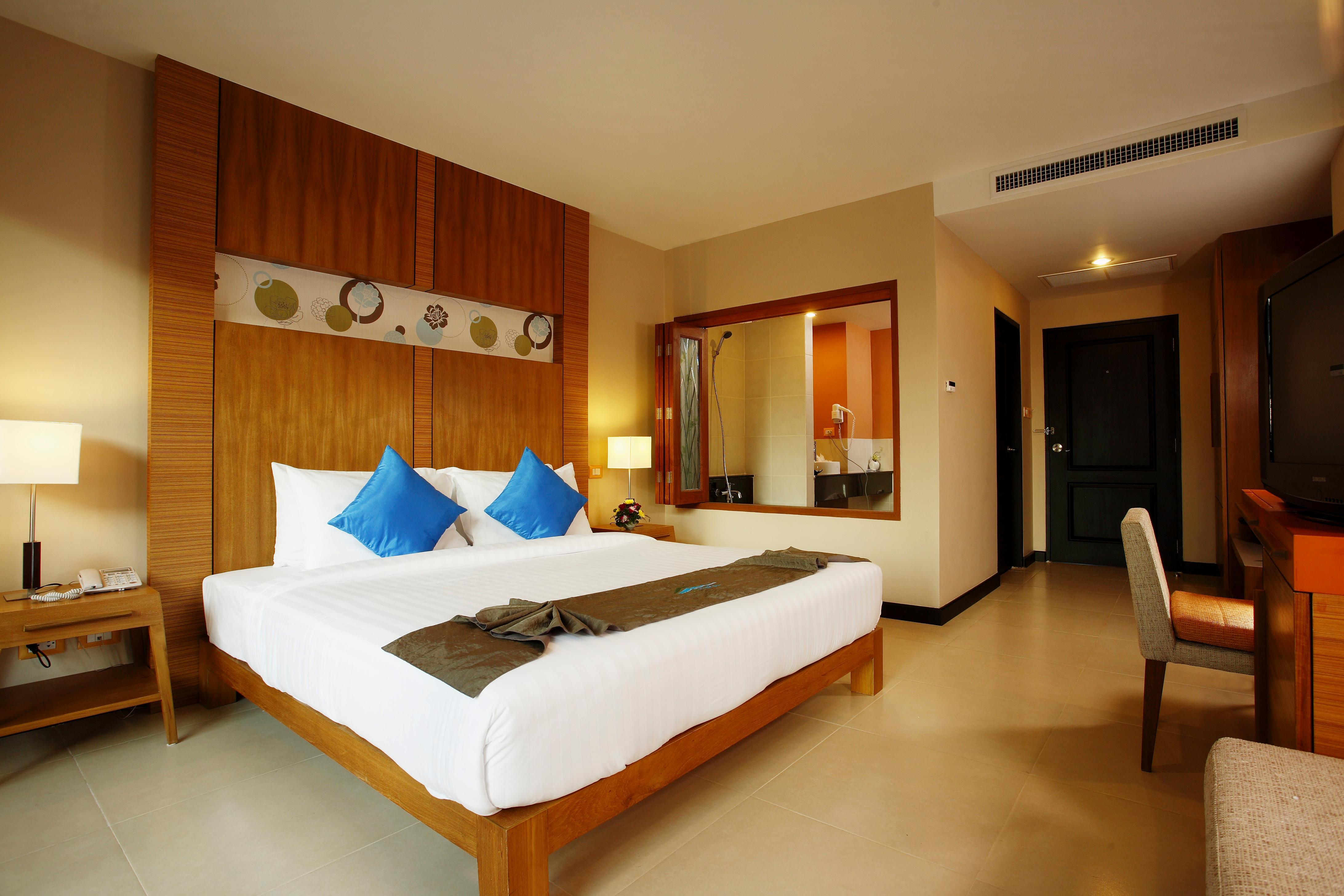 Andakira Hotel - Sha Extra Plus Patong Ngoại thất bức ảnh