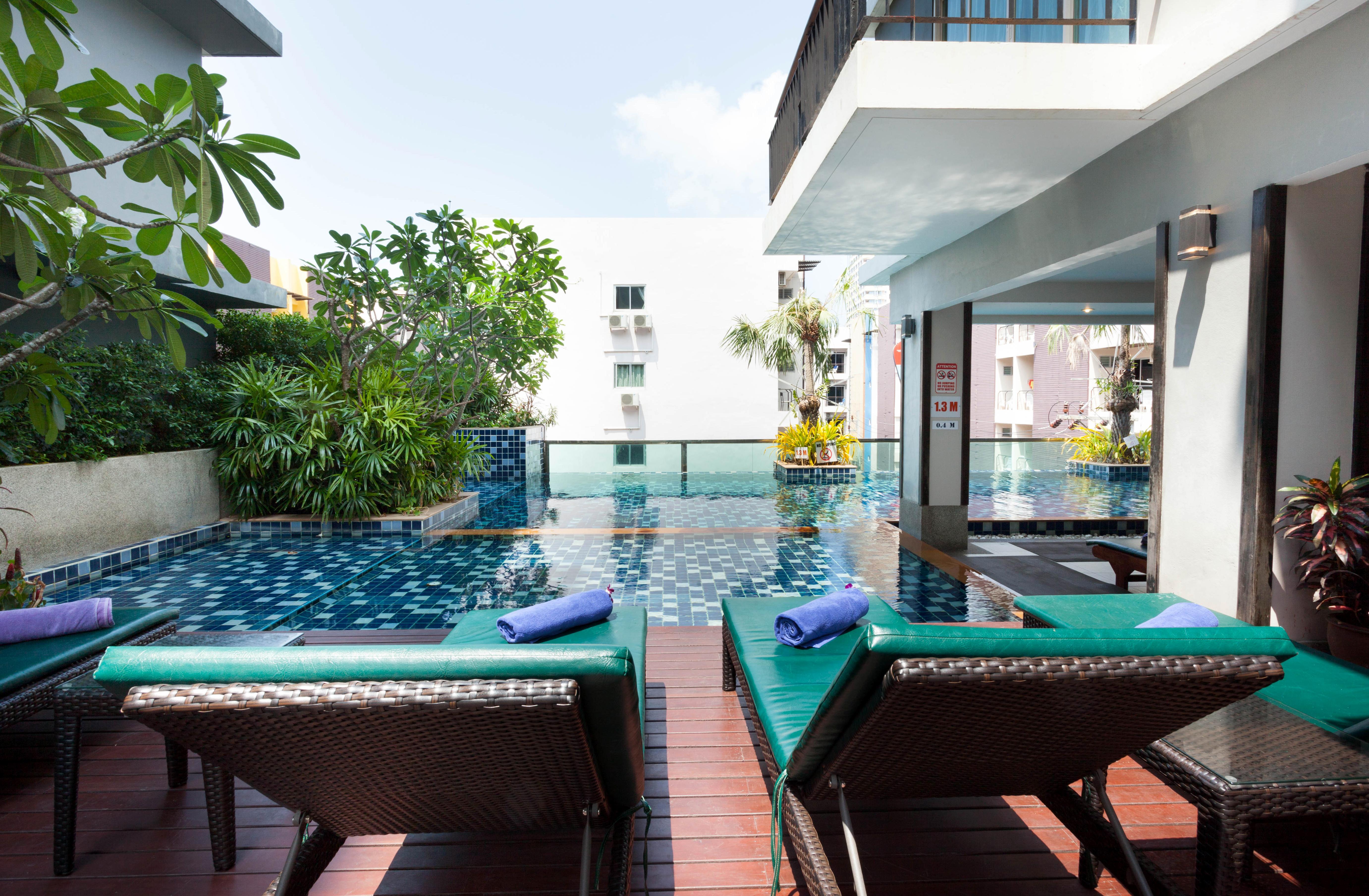 Andakira Hotel - Sha Extra Plus Patong Ngoại thất bức ảnh