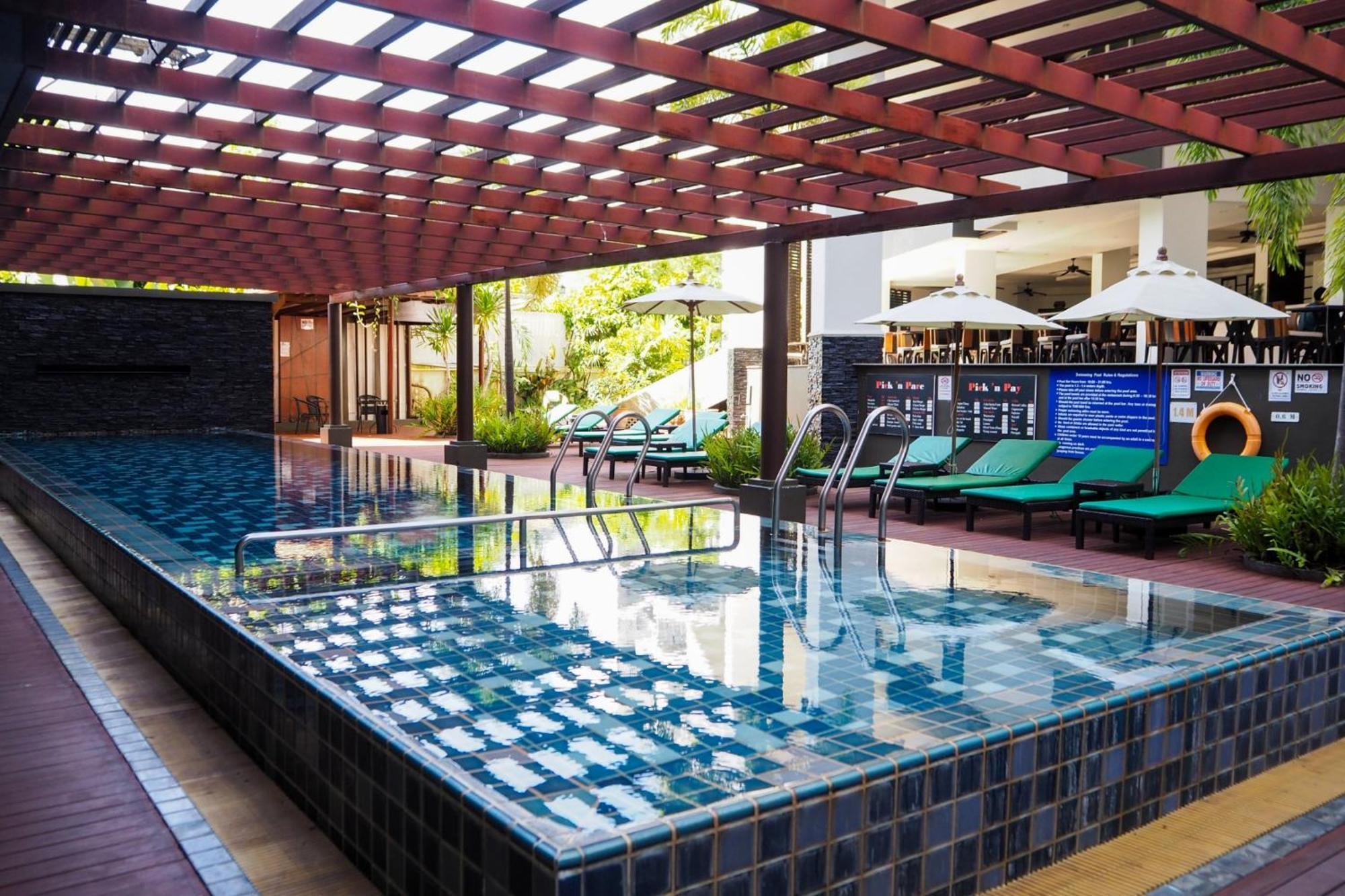 Andakira Hotel - Sha Extra Plus Patong Ngoại thất bức ảnh
