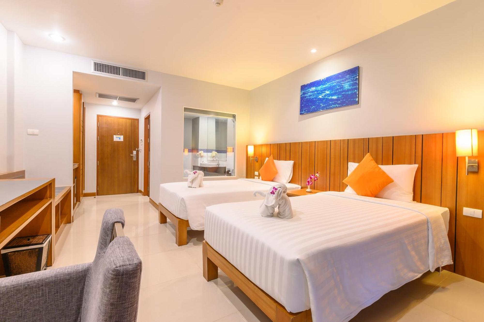 Andakira Hotel - Sha Extra Plus Patong Ngoại thất bức ảnh